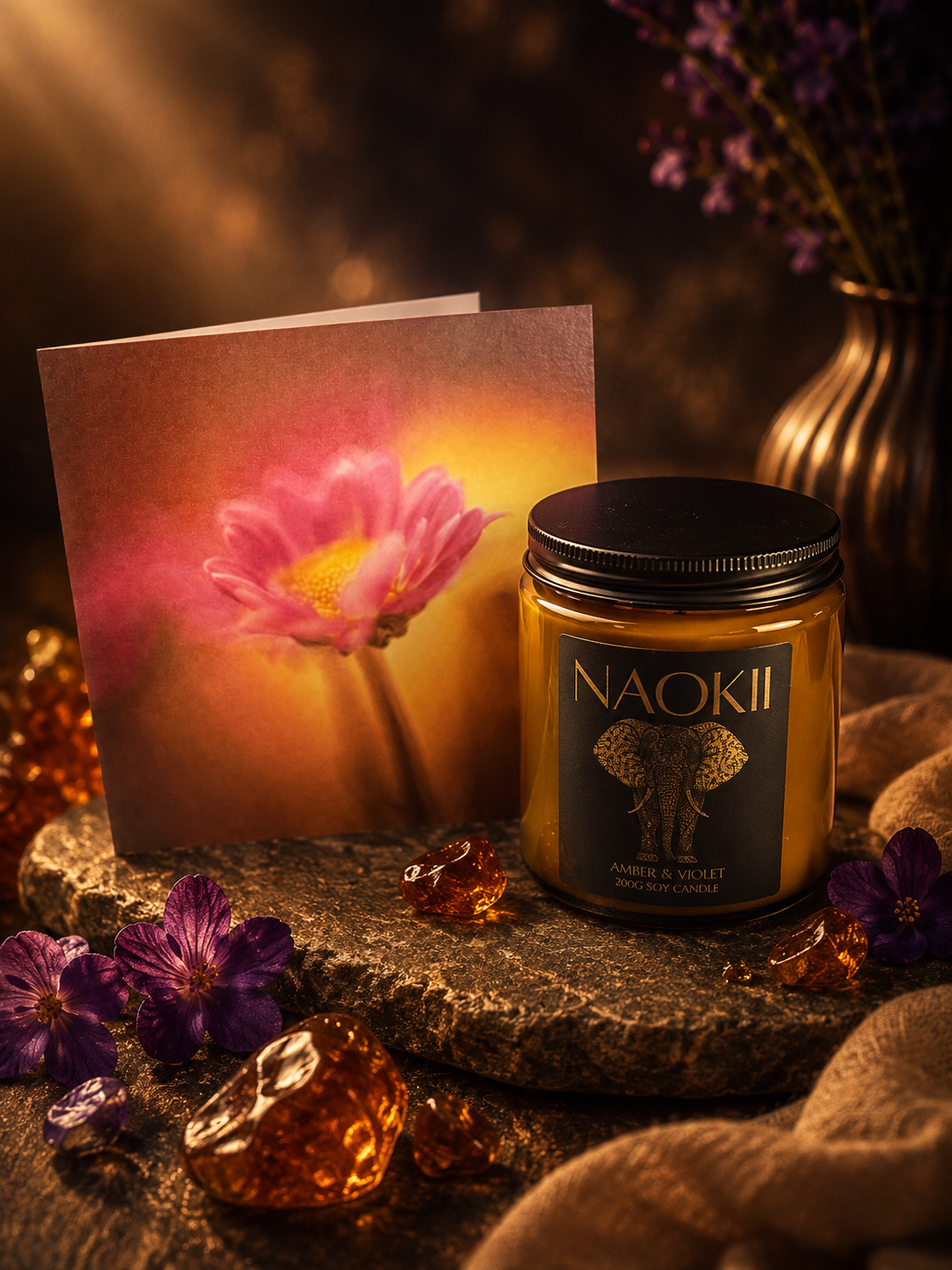 Candle | Amber & Violet | 200g Soy | Hand-Poured by Naokii